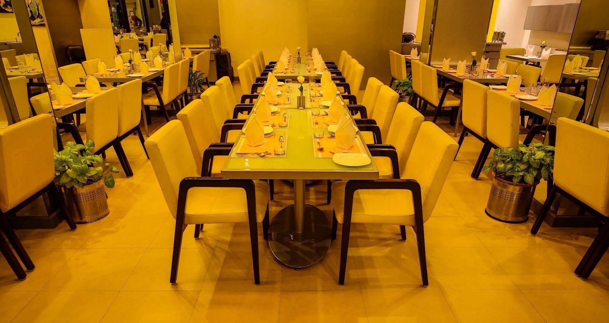 Capitol Hill Otel Ranchi Dış mekan fotoğraf