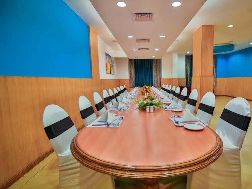 Capitol Hill Otel Ranchi Dış mekan fotoğraf